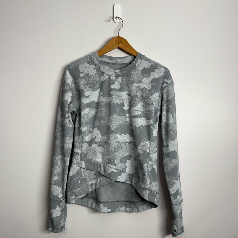 Lululemon Close to Crossing Long Sleeve Camo Jacquard Rhino Grey Starlight Sz 8